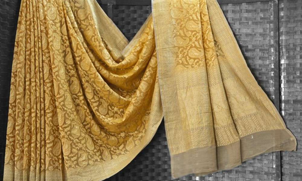 9 saree colours to wear this Navratri 2022 – Sundari Silks