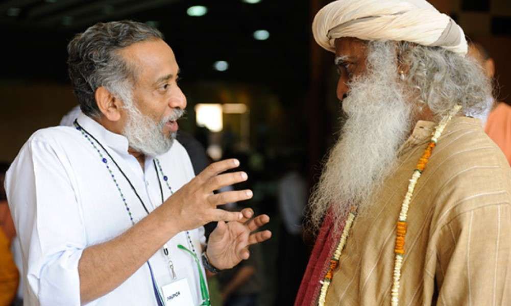 insight-qa-sadhguru-dilip-cherian-on-women-leaders