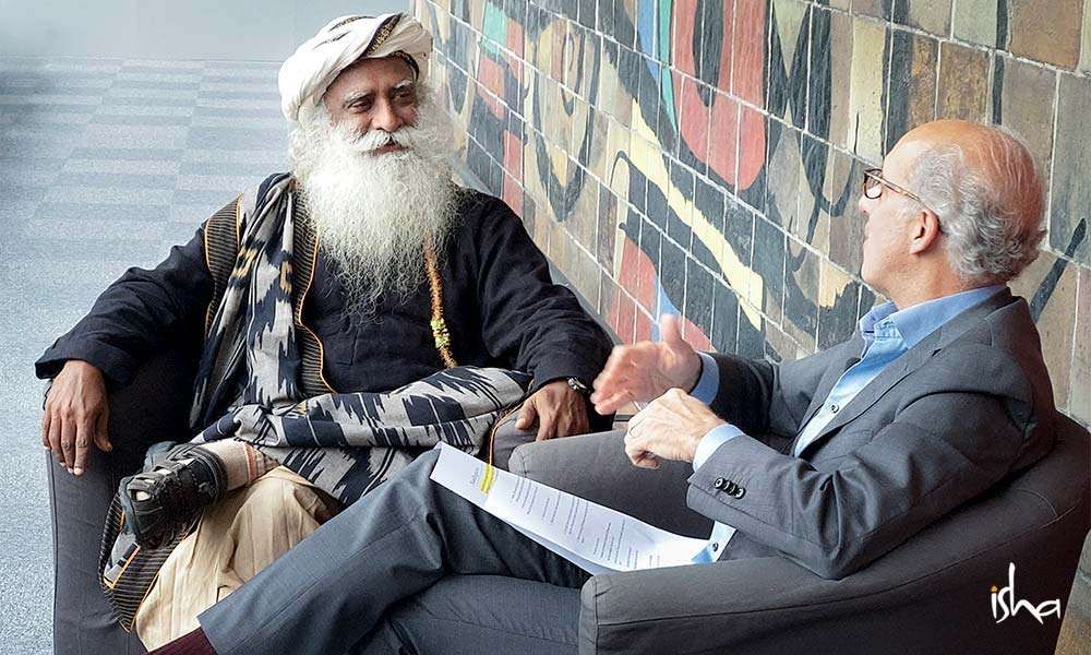 The UNESCO’s Chief of Media Services, George Papagiannis in conversation with Sadhguru at the UNESCO headquarters in Paris on Oct 3, 2018 | UNESCO’s Chief of Media Services, George Papagiannis