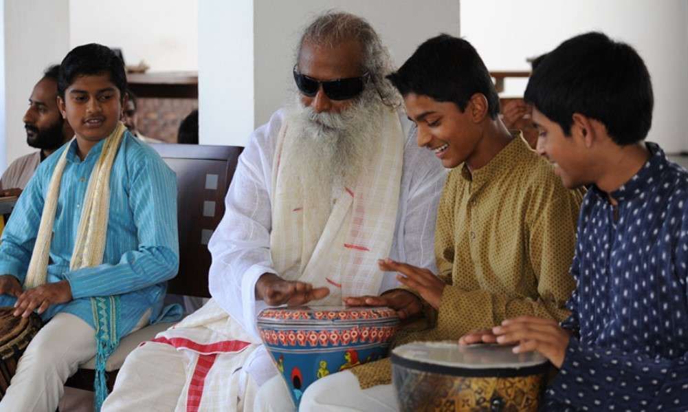 കുട്ടികളുടെ വളർച്ച: പഠനം രസകരമാക്കുന്ന ഒരു വിദ്യാലയം