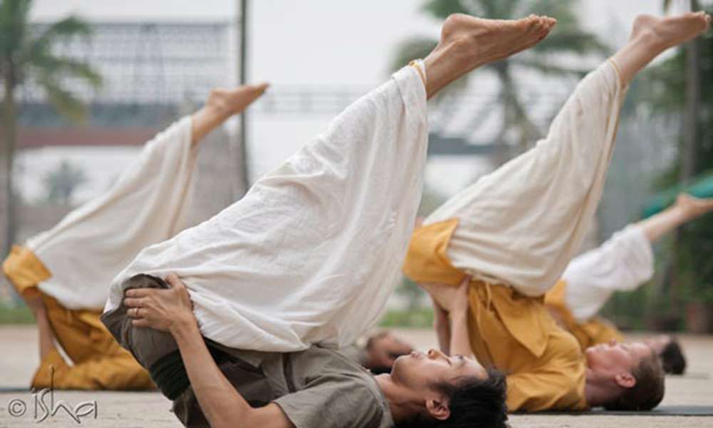 ISHA HATHA YOGA - Jiya Hatha Yoga