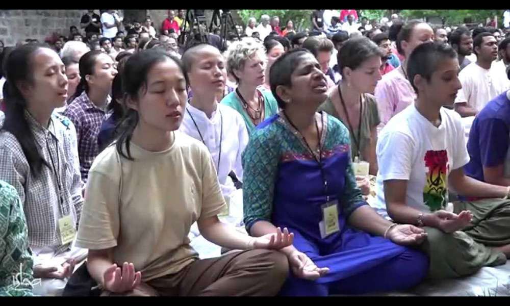 making-hatha-yogi-part-5-presence-of-master