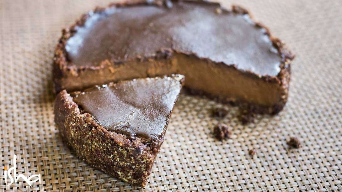 Chocolate Peanut No-Bake Pie