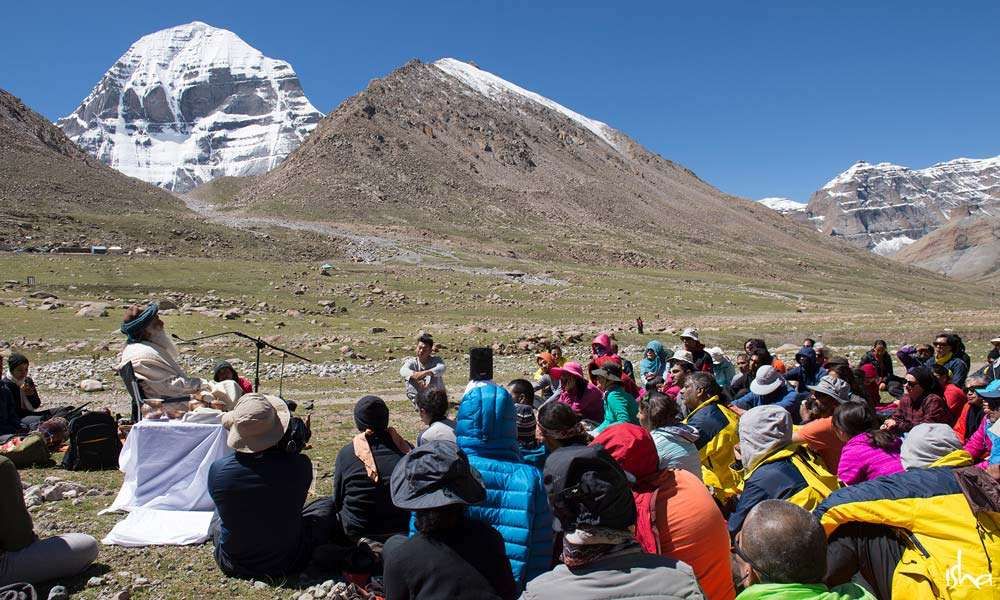 Sadhguru gives a darshan at Darchen, base of Mount Kailash | What a Pilgrimage to Kailash Really Means 