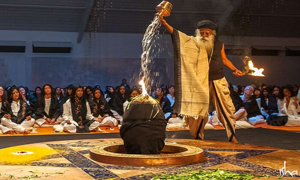 Sadhguru consecrating the Adiyogi-Abode of Yoga at iii, TN, USA | How You Can Help Consecrate the World