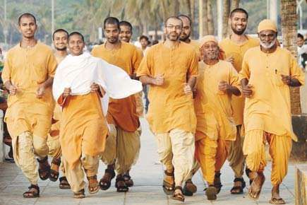 marathon of brahmacharis of isha