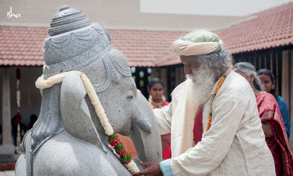Sadhguru Wisdom Article | Ganesh Chaturthi – A Spiritually Significant Festival