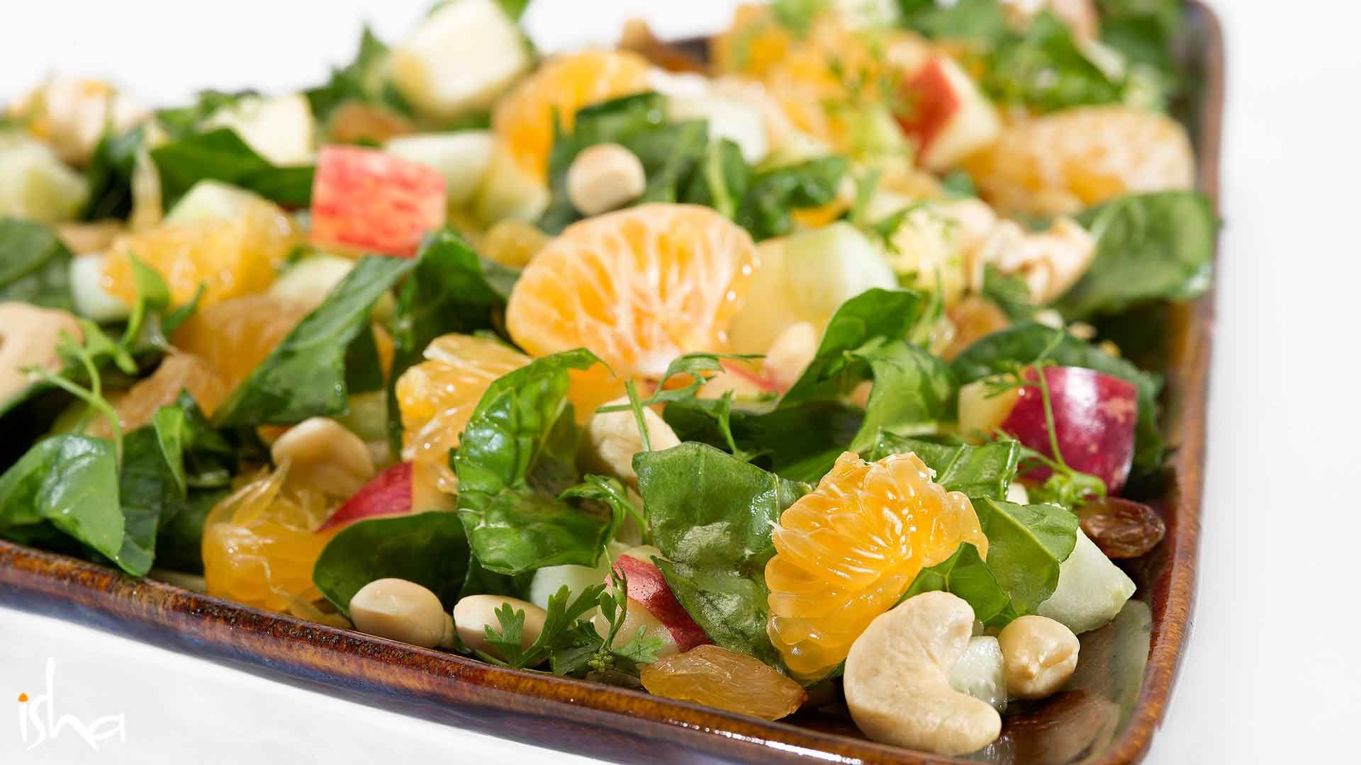 Palak and Fruit Salad Recipe