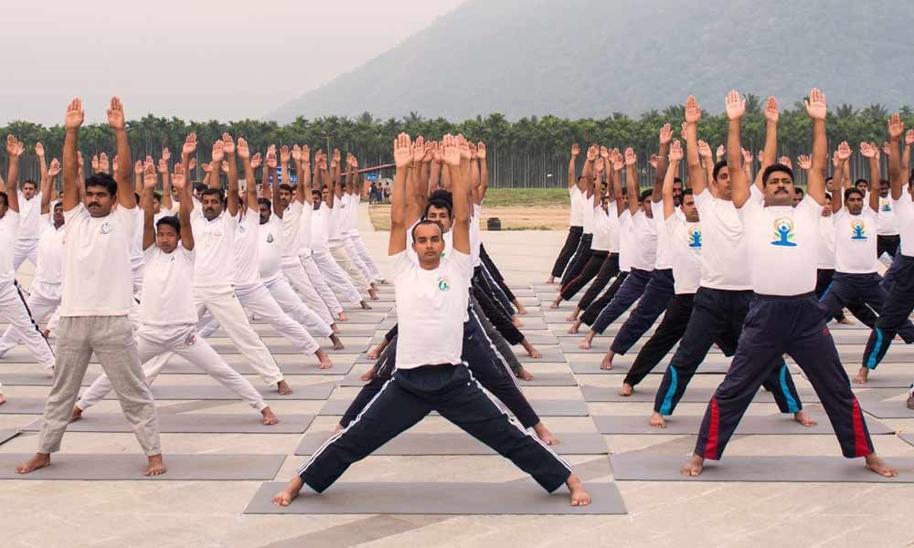 idy-tamil-army-yoga