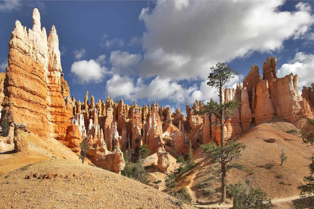 திகைப்பு, Confounded, பூமி கவிதைகள், Orange rocks in Bryce canyon in state of Utah USA