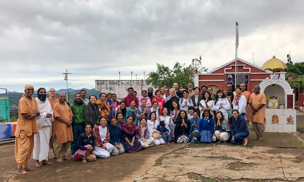 Participants of the Sadhguru Sthanam Yatra