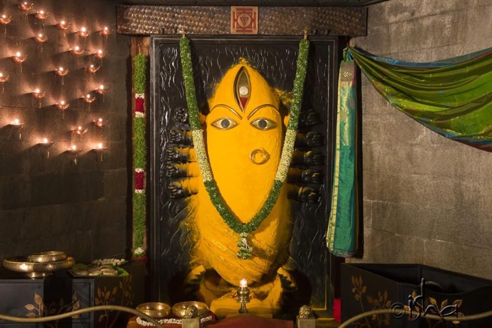 நவராத்திரி பாடல்கள்-navarathri songs- bhairavi -as-lakshmi