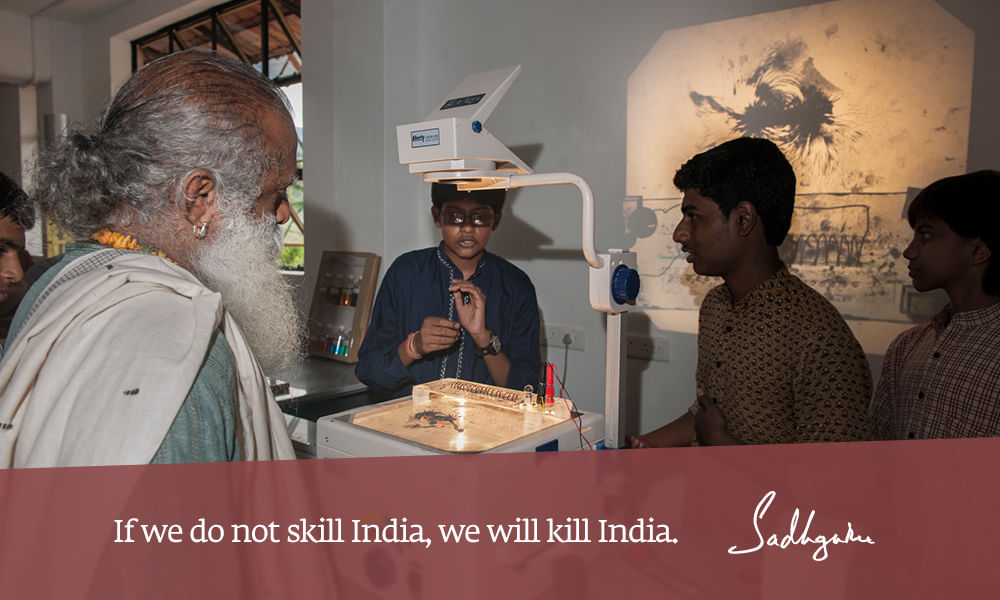 18-quotes-by-sadhguru-on-building-nation-15