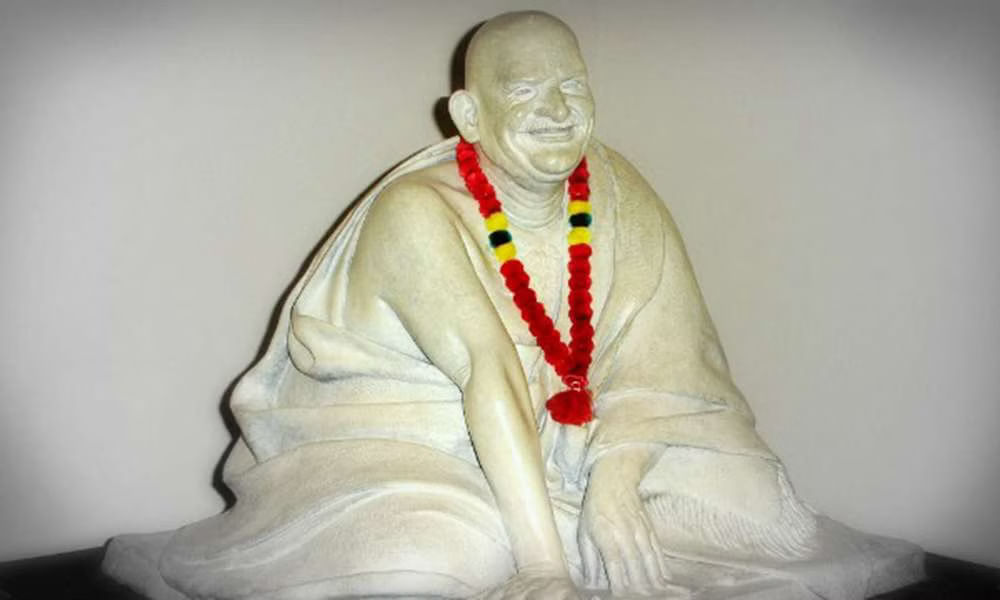 நீம் கரோலி பாபா, Neem Karoli Baba in Tamil