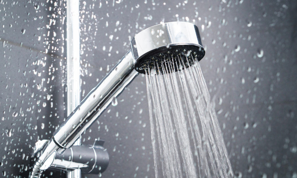 சரியான முறையில் குளிப்பது எப்படி? How to take a proper shower? சரியான முறையில் குளிப்பது எப்படி? How to take a proper shower?